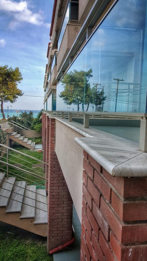 Bungalow White Apartments Polychrono Exterior foto